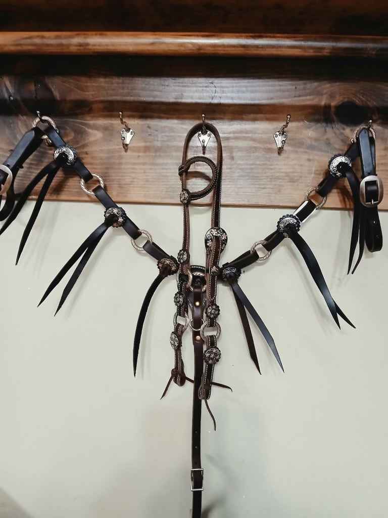 Rafter S. "Rings & Strings" Tack Set