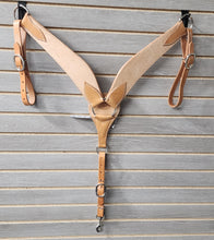 Load image into Gallery viewer, CST Wide Roper Breastcollar - 3&quot;
