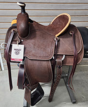 Load image into Gallery viewer, Martin 13.5&quot; Team Roper Saddle #11099
