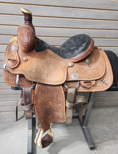 Load image into Gallery viewer, Used. Reinsman X Series 14.5&quot; Rope Saddle
