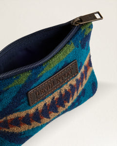 Pendleton ID Pouch Wallet with Buffalo Keychain