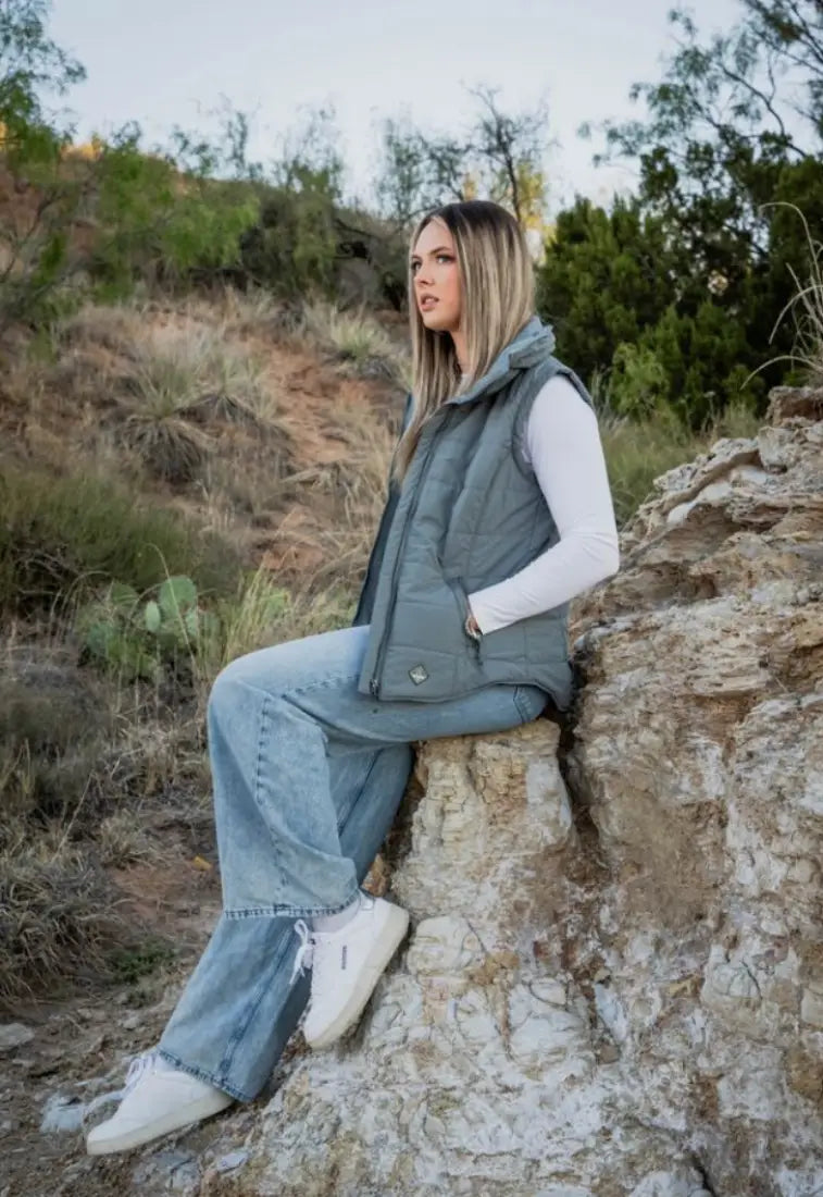 STS Women’s Holly Vest Women’s Jacket