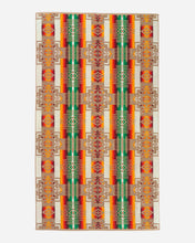 Load image into Gallery viewer, Pendleton Chief Joseph Khaki Spa Towel

