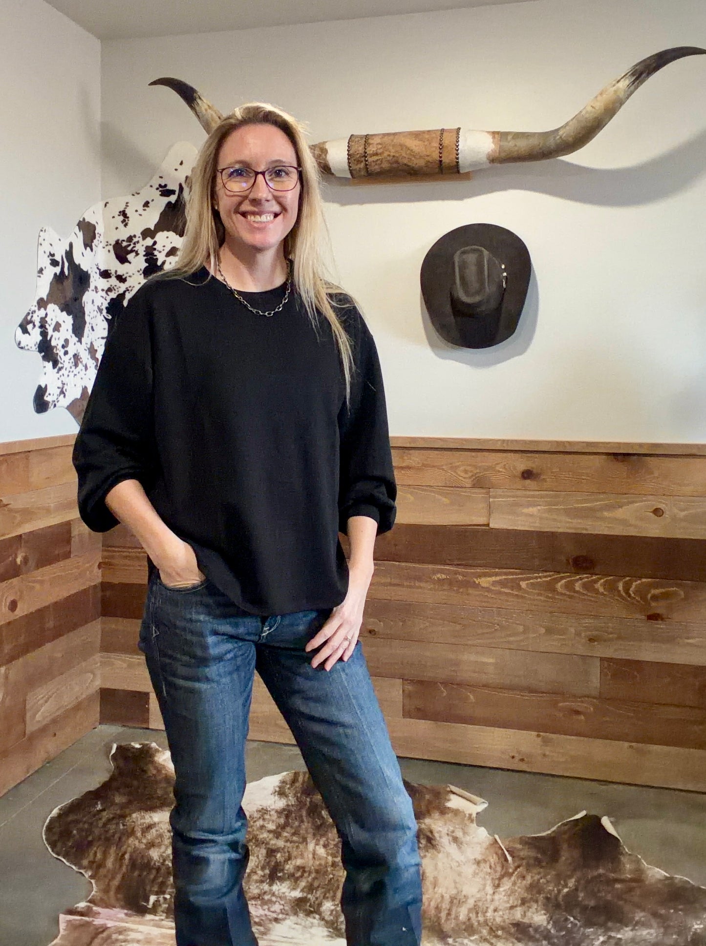 Women's Black Drop Shoulder Sweater