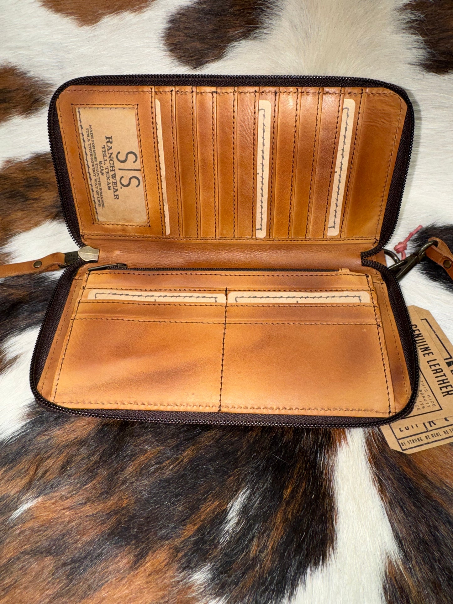 STS Bandera Berkley Bifold Wallet