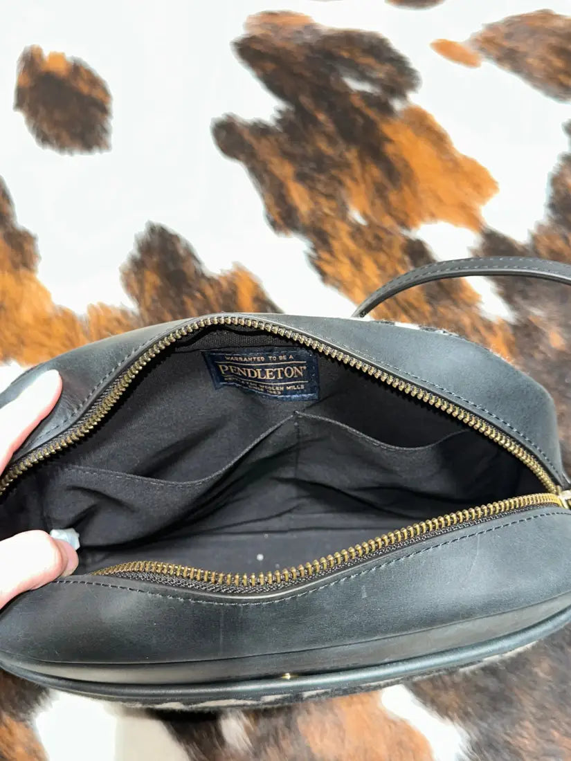 Pendleton Blue Ridge Black Midi Crossbody Purse