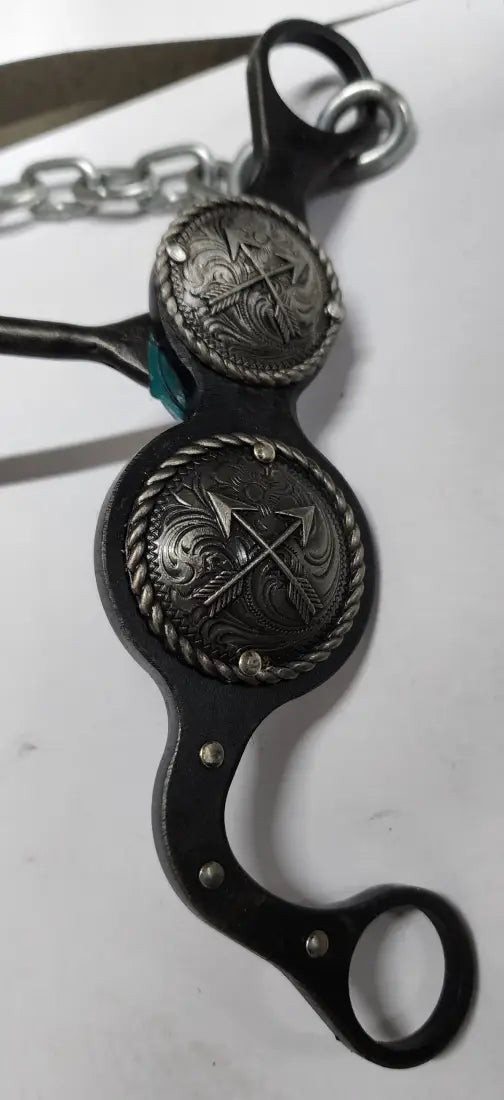 Petska Round Mullen Bit - 7’’ Shank Round Mullen / Silver Arrow Bit