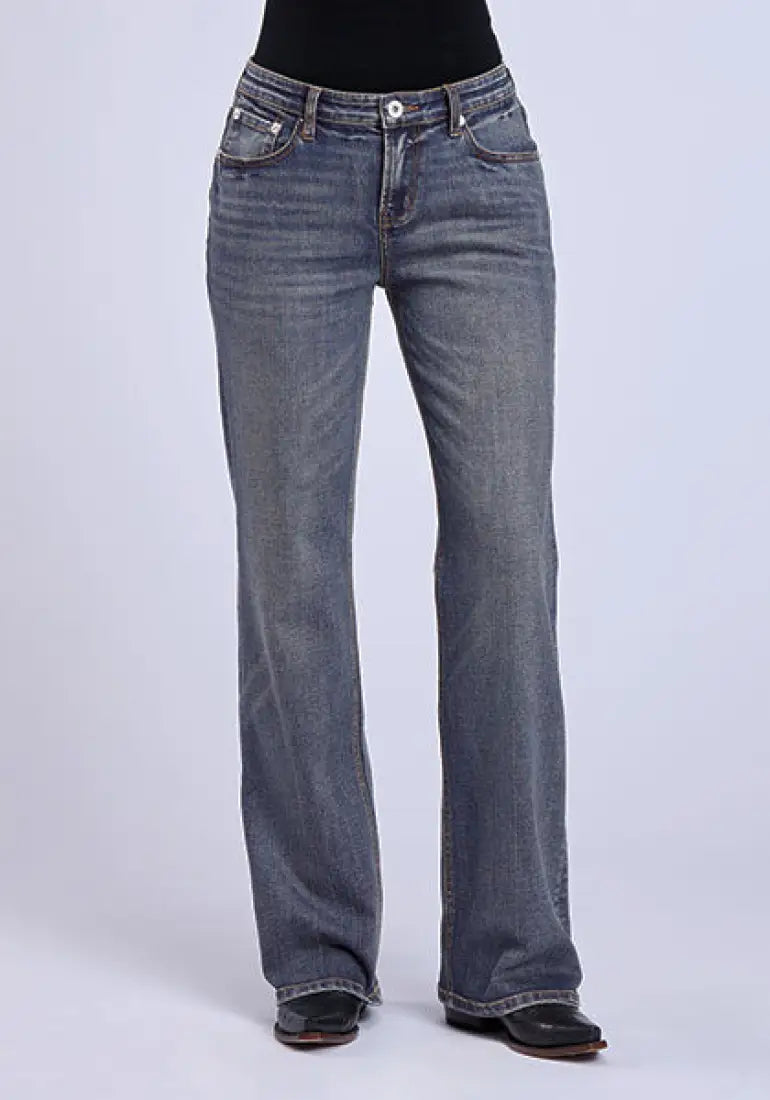 Stetson Women’s Dark Wash Plain Pocket 641 Loose Fit Bootcut Jean Women’s Bottoms