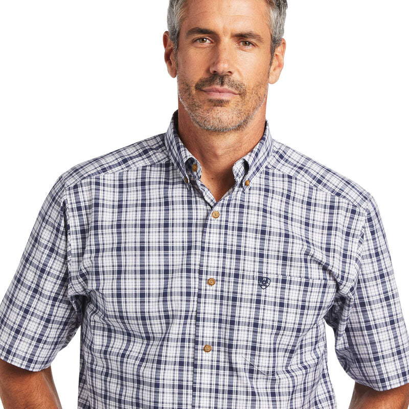 Ariat Men's Pro Series Navy Plaid Idris Short Sleeve Western Shirt