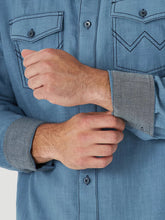 Load image into Gallery viewer, Wrangler Men&#39;s Retro Modern Fit Blue Denim Western Shirt
