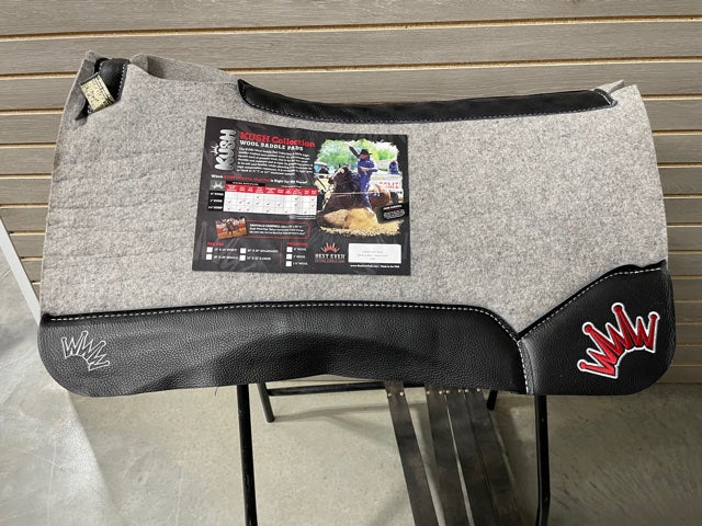Best Ever Kush Saddle Pad - Black Leather White/Red Crown (1.25