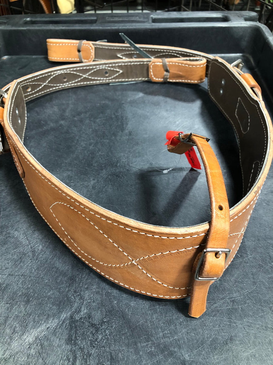 Tesky Back Cinch with both Billets and Keeper Leanin' Pole Arena