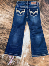 Load image into Gallery viewer, Rock &amp; Roll Girl&#39;s Cheetah Applique Pocket Bootcut Jean
