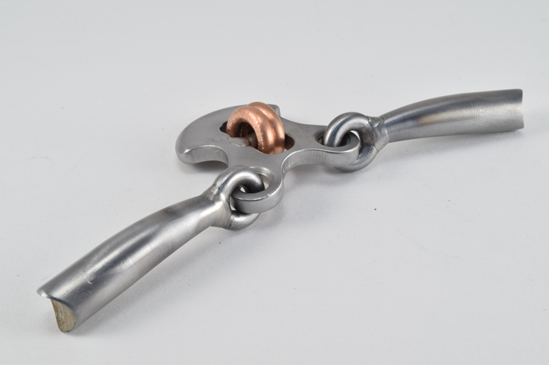 Baseline Medium S Double Cross by Tom Balding