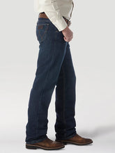 Load image into Gallery viewer, Wrangler Men&#39;s Deep Blue 20X 01 Competition Jean
