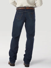 Load image into Gallery viewer, Wrangler Men&#39;s Deep Blue 20X 01 Competition Jean

