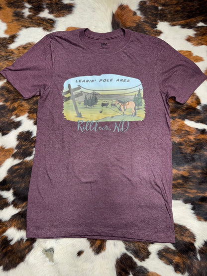 Leanin' Pole Women's Graphic T-Shirt