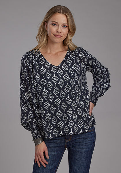 Roper Women's Black Ikat Long Sleeve Blouse