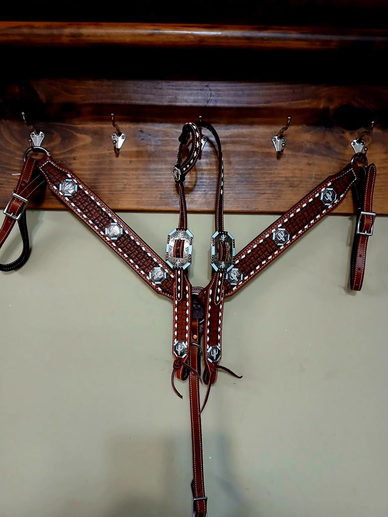 Rafter S. "Cactus with White Buckstitch" Tack Set