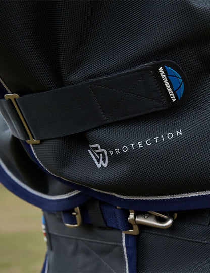 Weatherbeeta Comfitec Ultra Detach-A-Neck  220G Medium Winter Blanket (With Snug-Fit/Cozi Guard Neck)