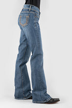 Load image into Gallery viewer, Stetson Women&#39;s Gold Horseshoe 816 Classic Bootcut Jean
