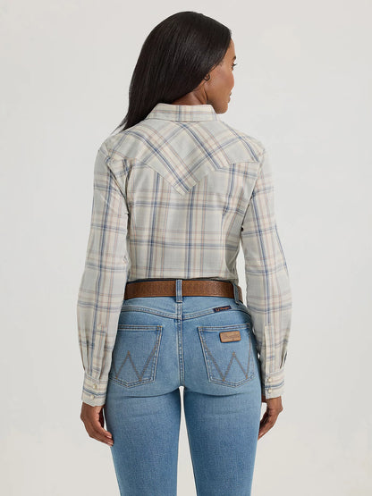 Wrangler Women's Essential Wispy Blue Plaid Western Shirt