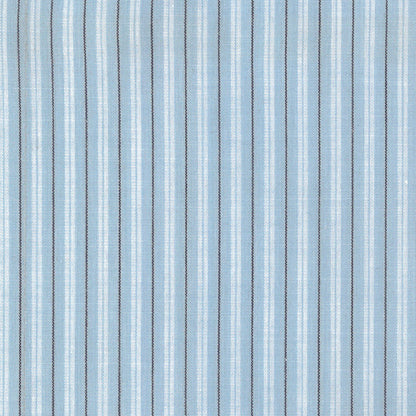 Wrangler Men's Light Blue Stripe Wrinkle Resist Western Shirt