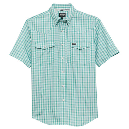 Wrangler Men's Latigo Bay Plaid ATG Short Sleeve Western Shirt