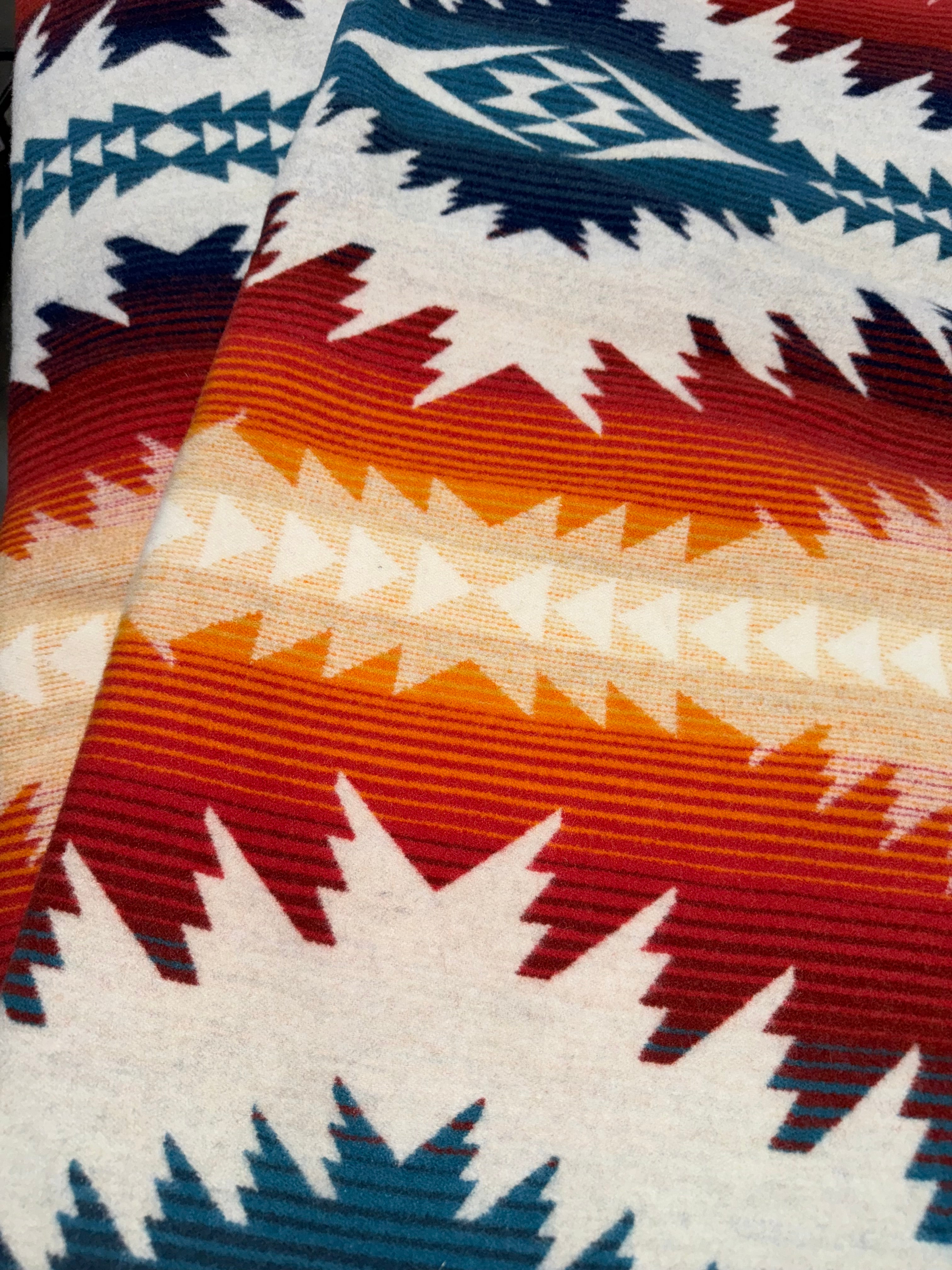 Pendleton Sunset Pass Wool Blanket – Leanin' Pole Arena