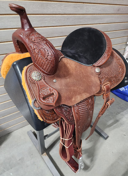 Leanin' Pole 14" Barrel Saddle #T10121289