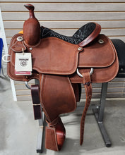 Load image into Gallery viewer, Martin 14.5&quot; Team Roper Saddle #08150
