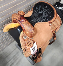 Load image into Gallery viewer, Martin 15&quot; Team Roper Saddle #08154
