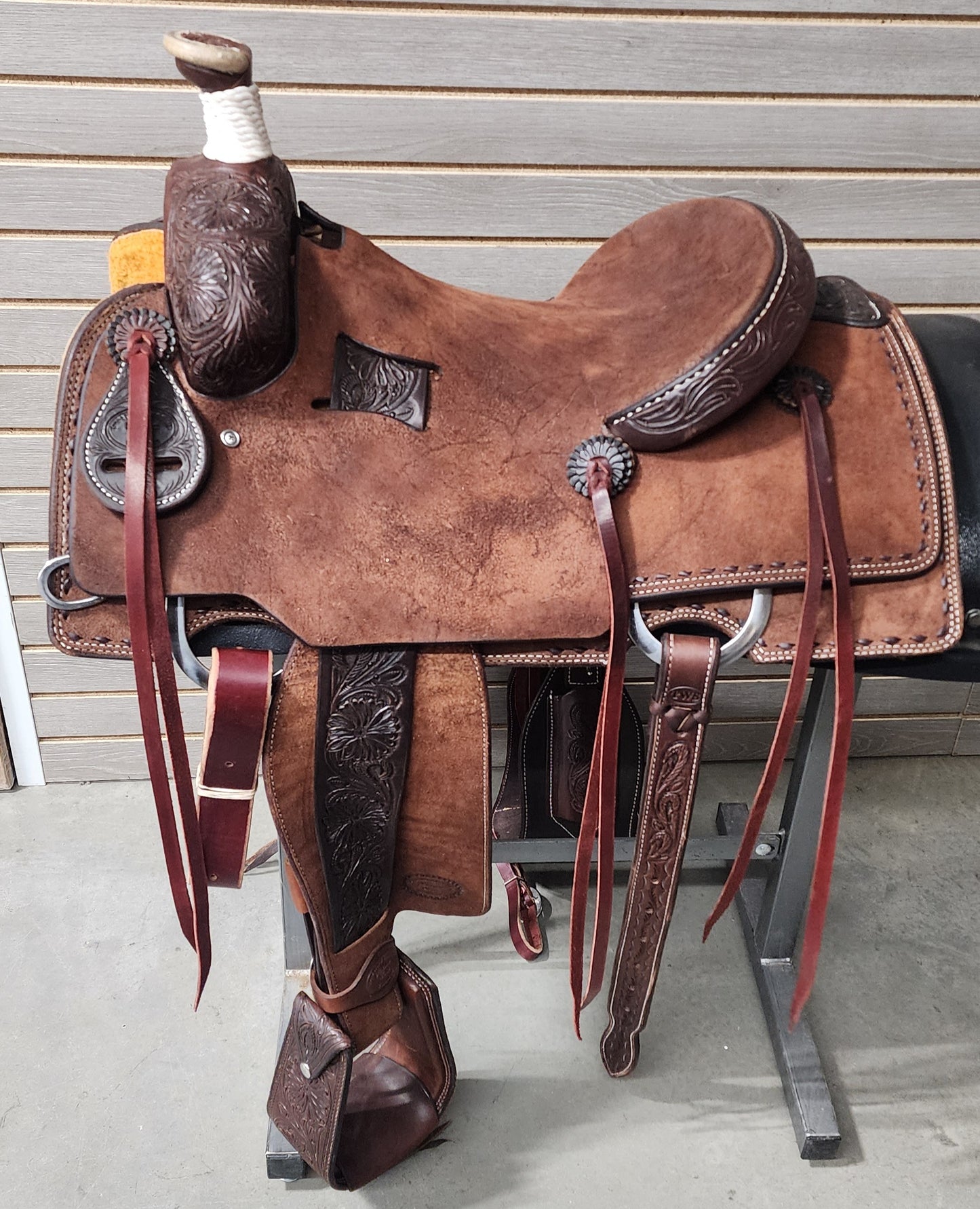 Trent Ward 15" Platinum Rope Saddle