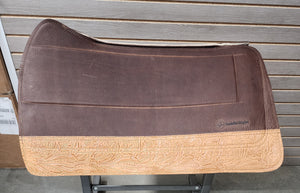 SaddleRight Saddle Pad 32" x 29" - Chocolate Grizzly & Tan Floral