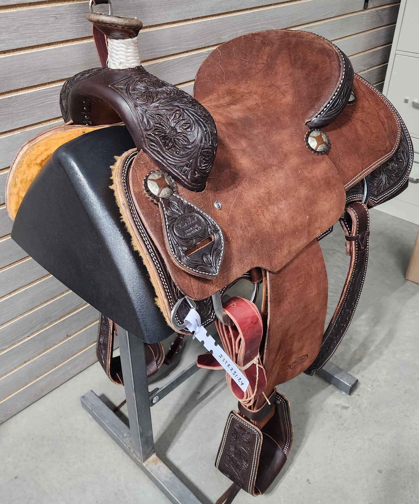 Trent Ward 15" Team Rope Saddle