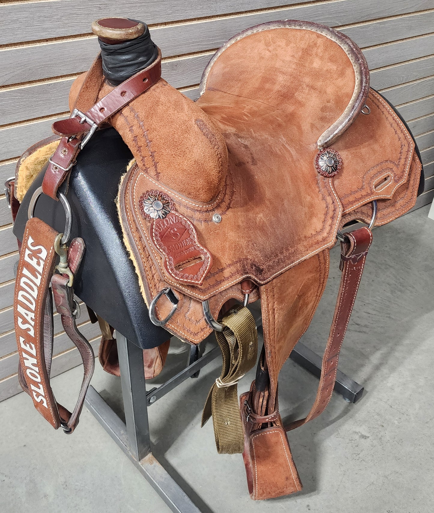 Used. Tod Slone 14.5" Rope Saddle