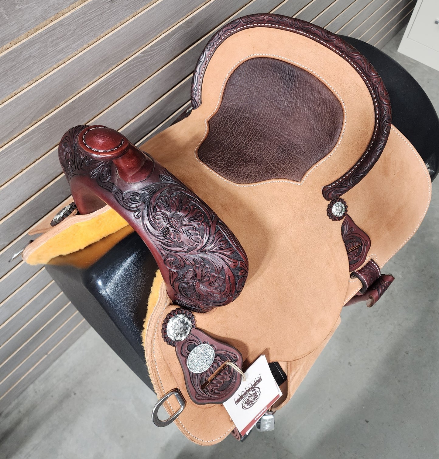 Martin Stingray 13.5" Barrel Saddle #10209