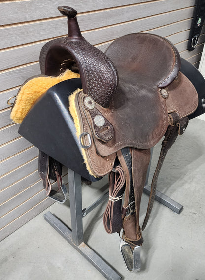 Used. Martin 14" BTR Barrel Saddle #09689