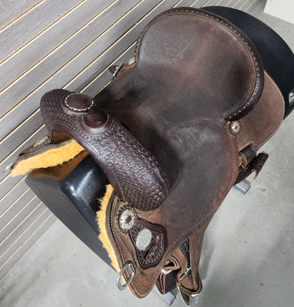 Used. Martin 14" BTR Barrel Saddle #09689