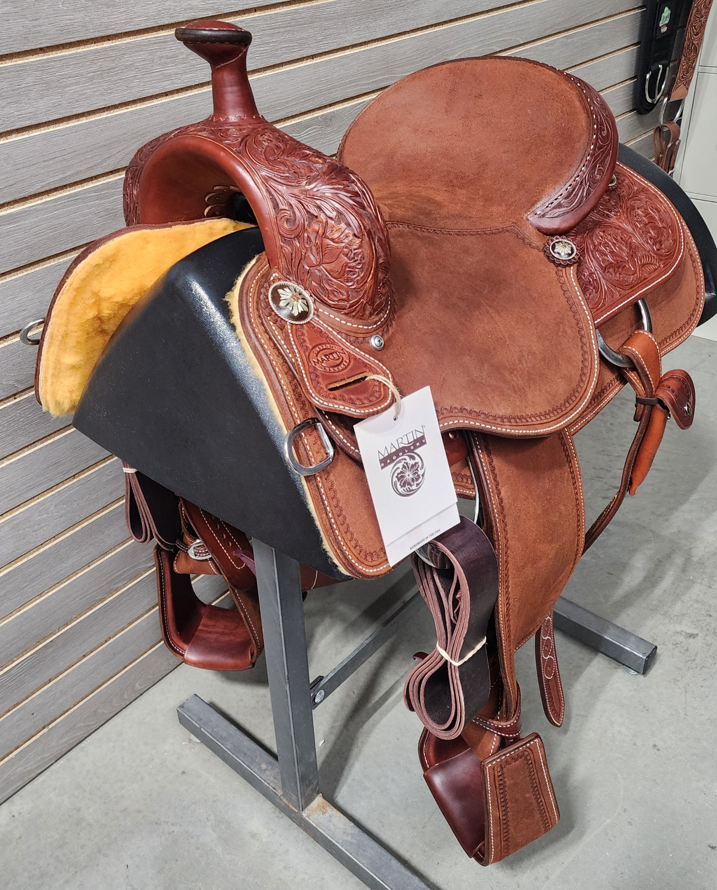 Martin 15" All Around Saddle #10392