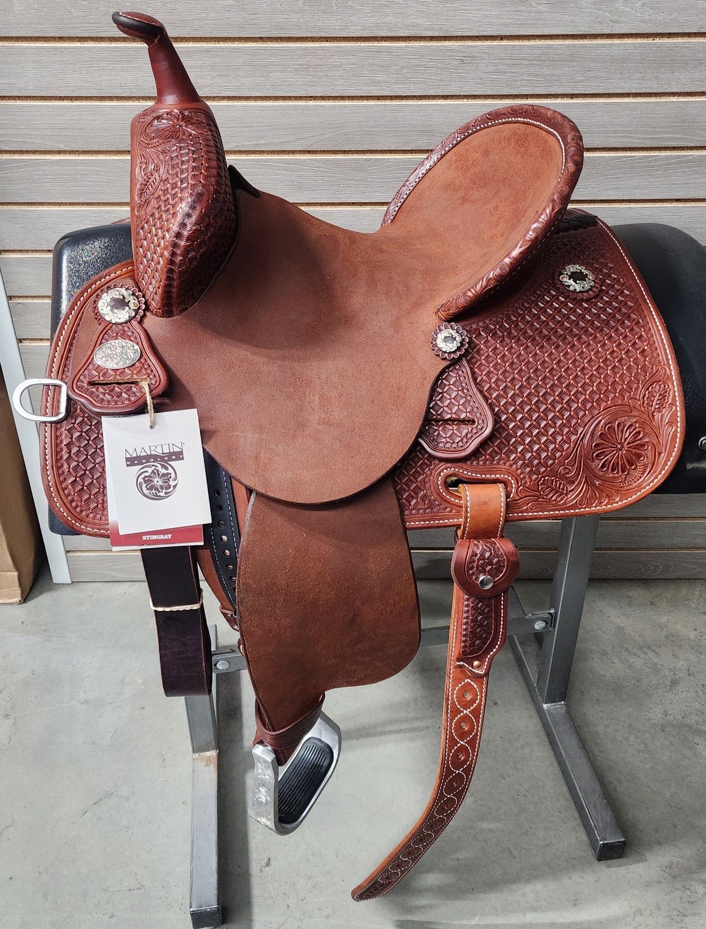 Martin Stingray 13.5" Barrel Saddle #10520