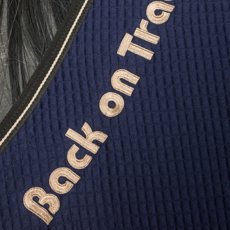 Back On Track Quick Cooler Sweat Blanket