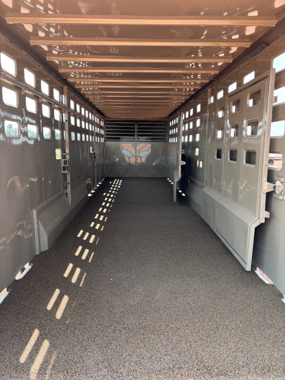 2026 Eagle X 28' Stock Trailer