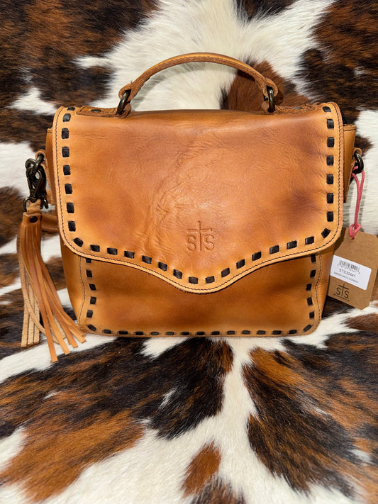 STS Bandera Dakota Crossbody