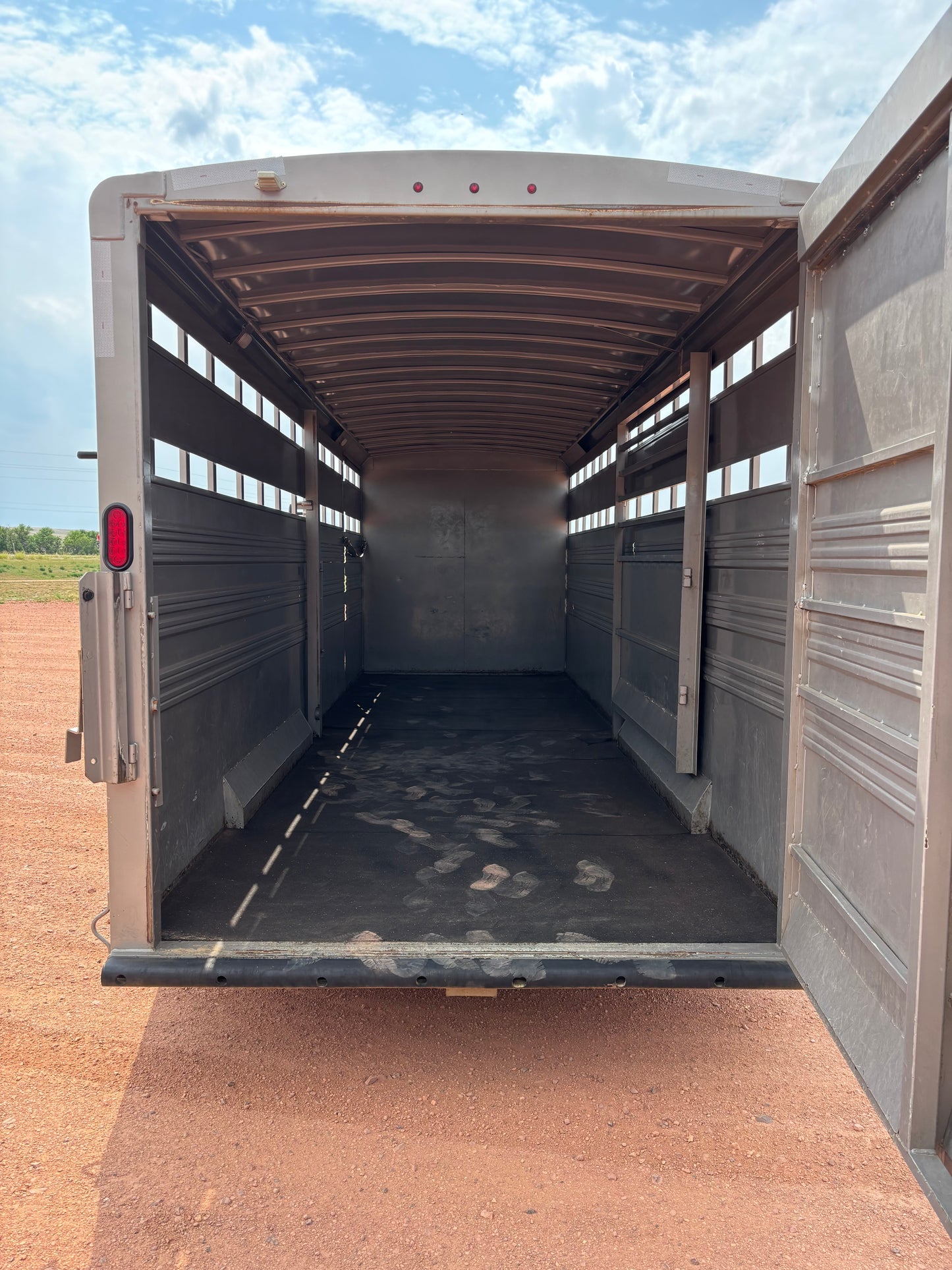Used 2021 Titan 28' Stock Combo Trailer