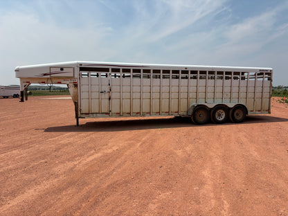 Used 2008 Travalong 28' Stock Trailer