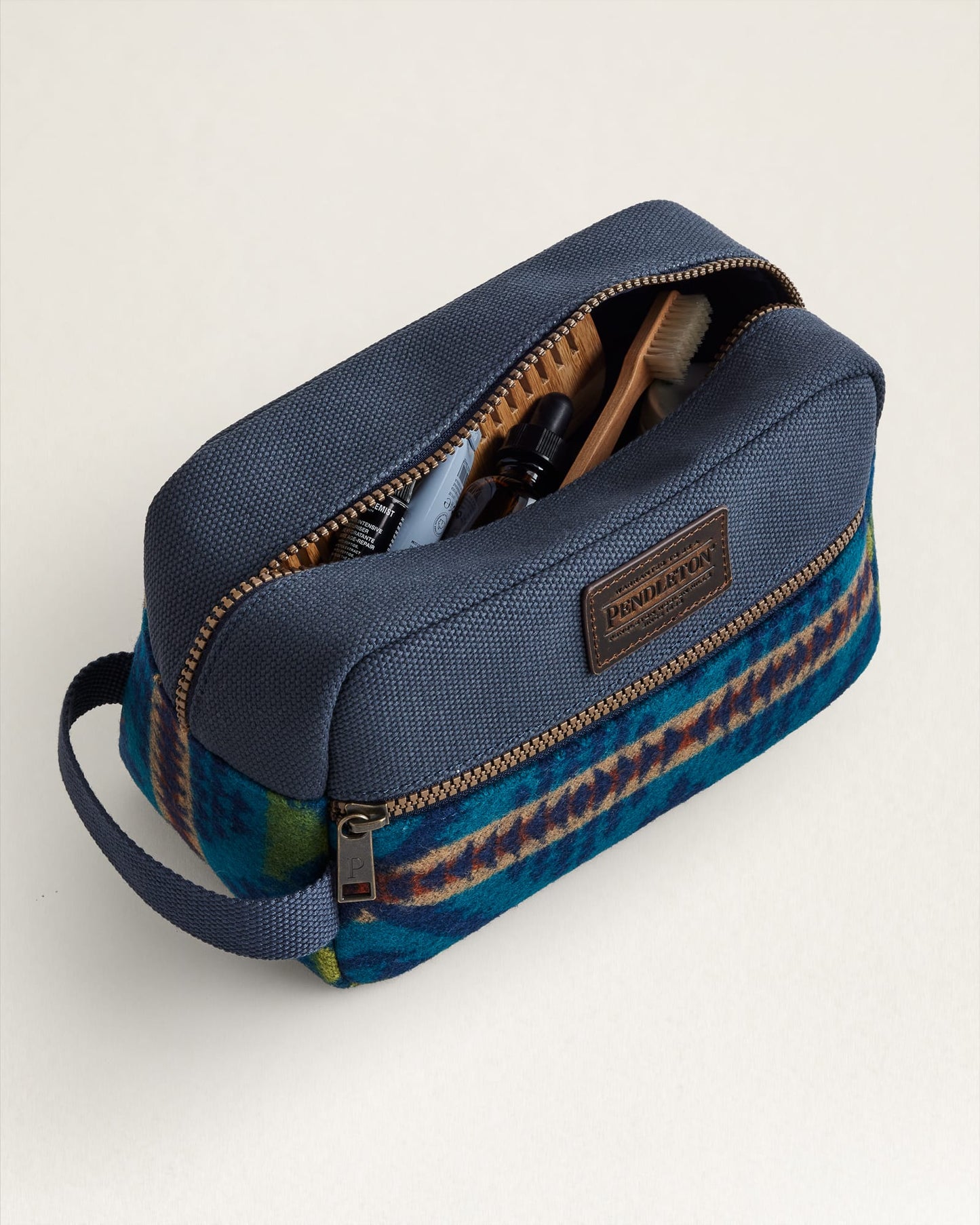 Pendleton Carryall Pouch