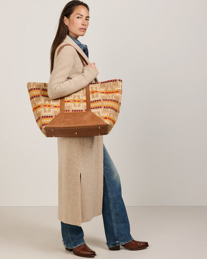 Pendleton Harding Tan Look West Wide Tote