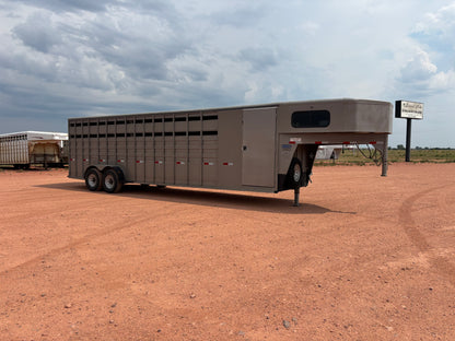 Used 2021 Titan 28' Stock Combo Trailer