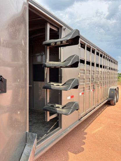 Used 2021 Titan 28' Stock Combo Trailer